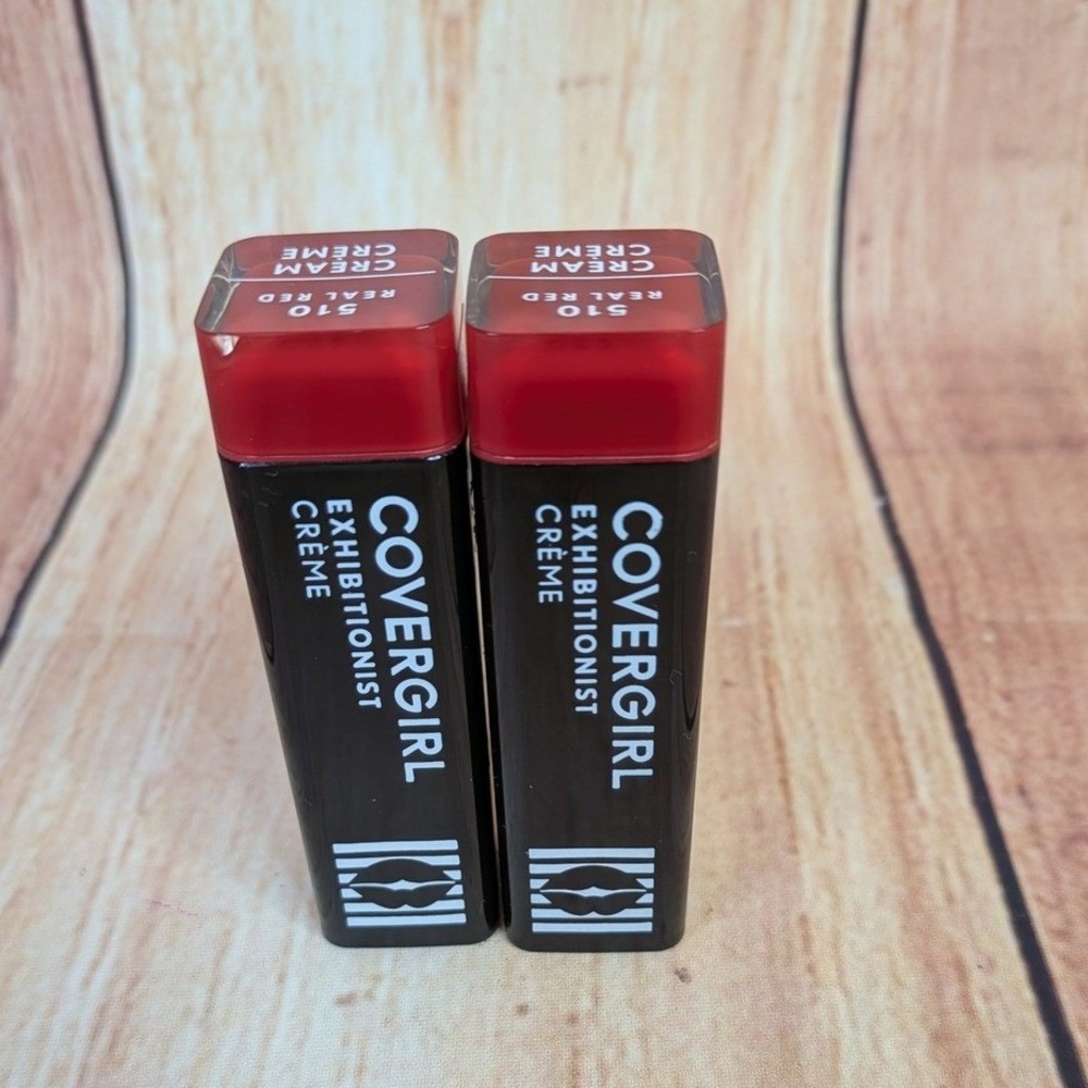 2 Pk Covergirl Exhibitionist Creme‎ Lipstick 510 Real Red